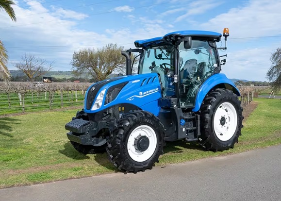 images/New Holland T5 AUTO COMMAND Tractor.jpg